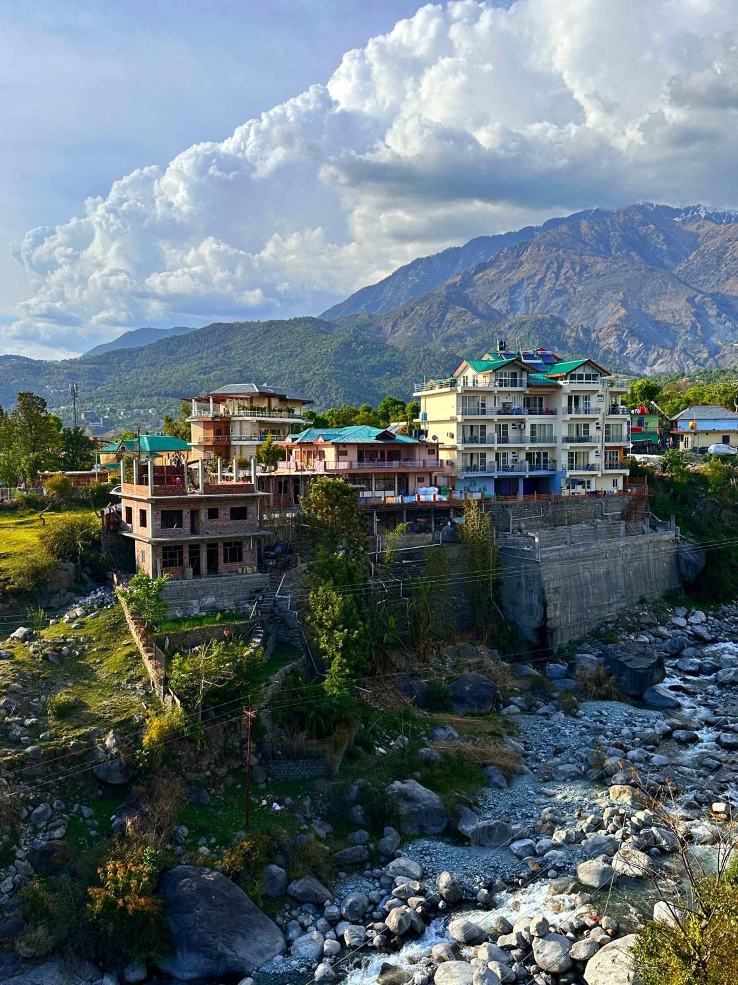 Kailasham Stay Dharamshala Bagian luar foto